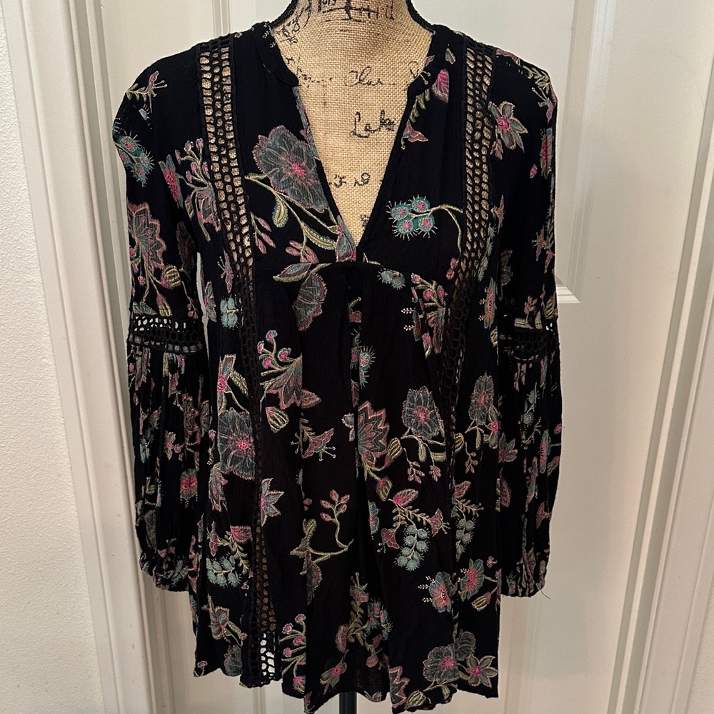 Free People Anthropologie Tunic Blouse Floral Black Blouse size XS